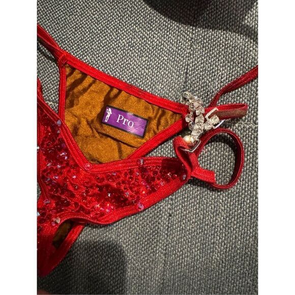 Angel Competition Bikini medium top pro bottom - Picture 3 of 4